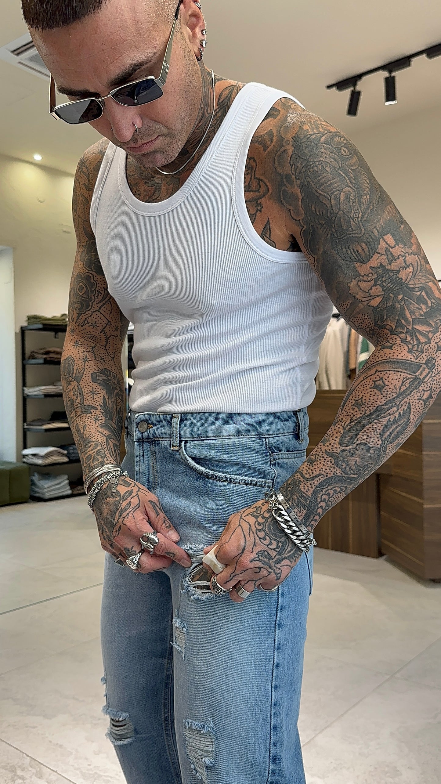 DEAN JEANS