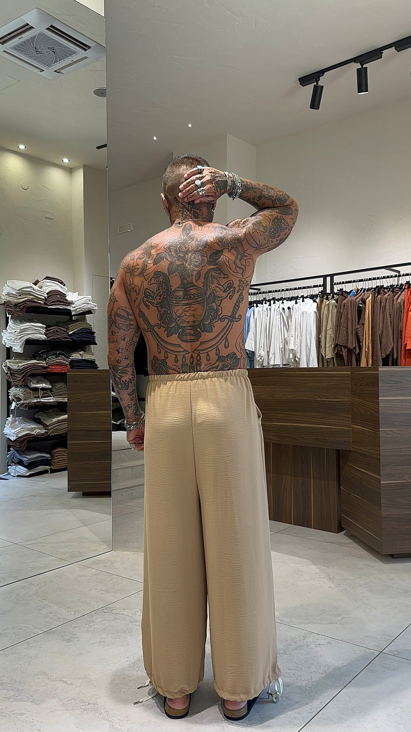 PANTALONE LACCI
