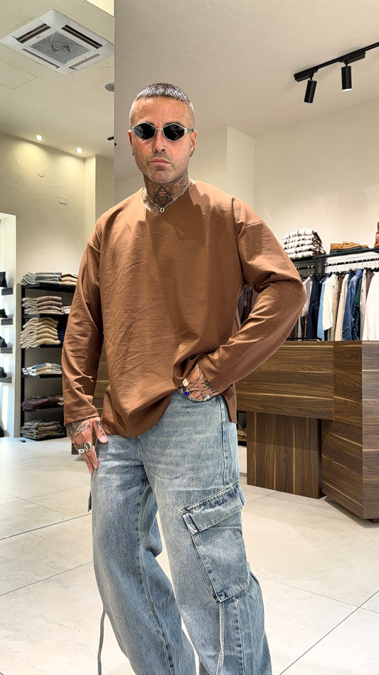 V-TEE OVER
