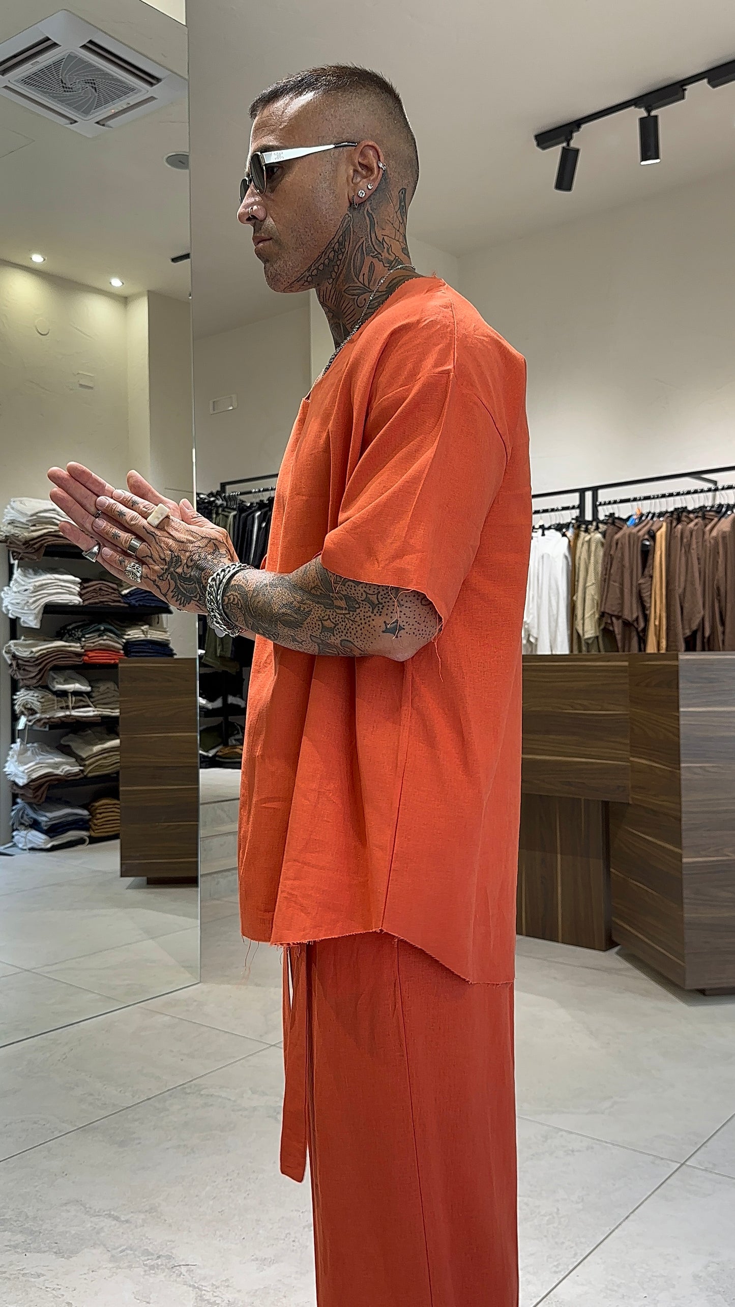 LINEN T-SHIRT