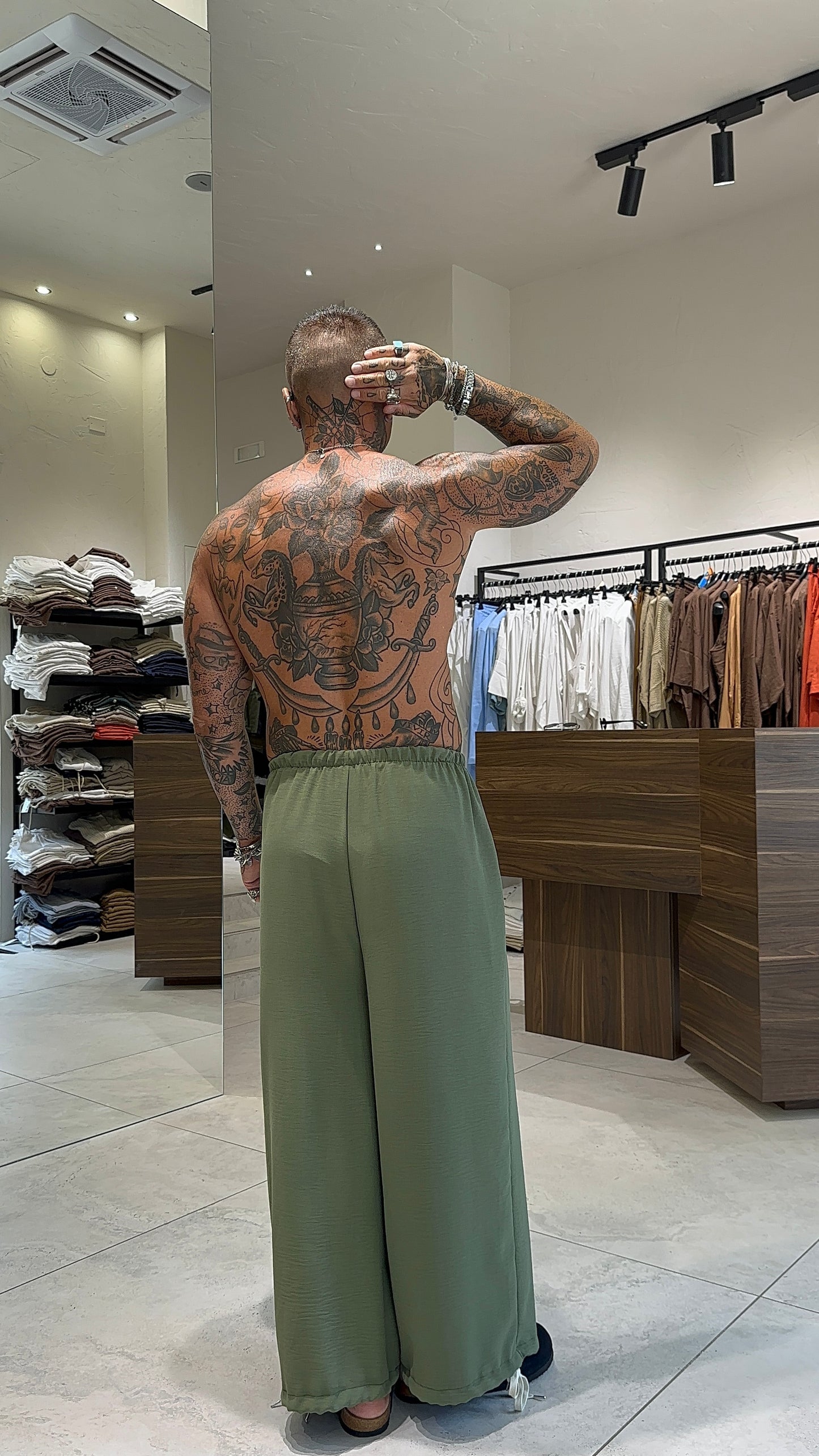 PANTALONE LACCI