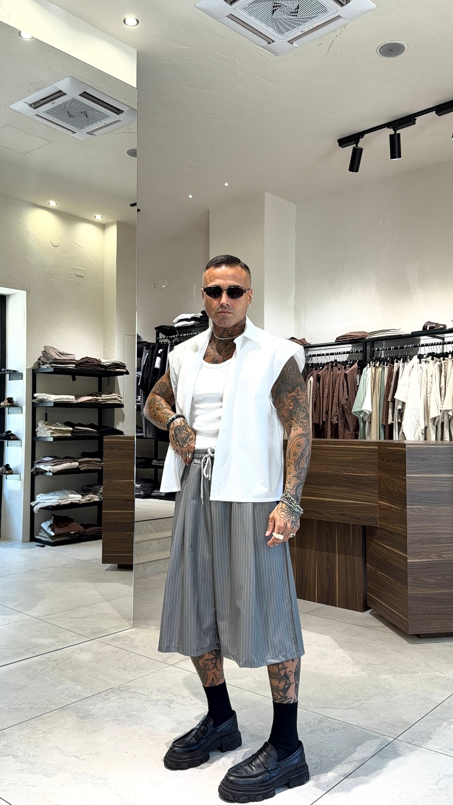 MAGNUM SHORTS