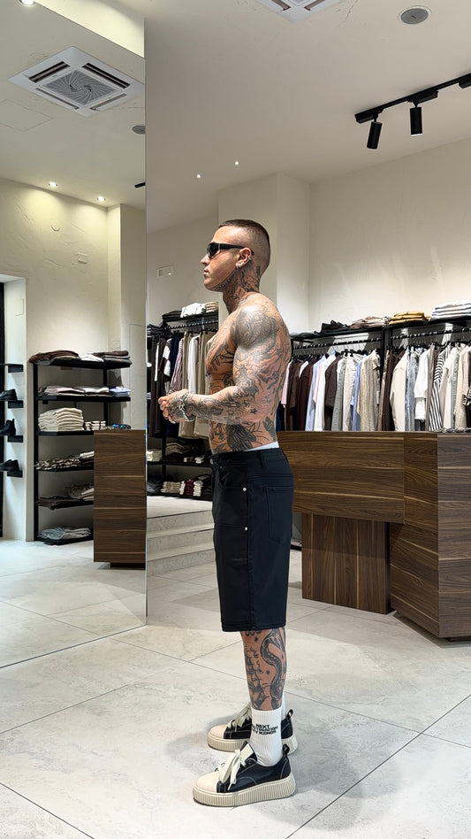 CARPENTER SHORTS PELLE NERO