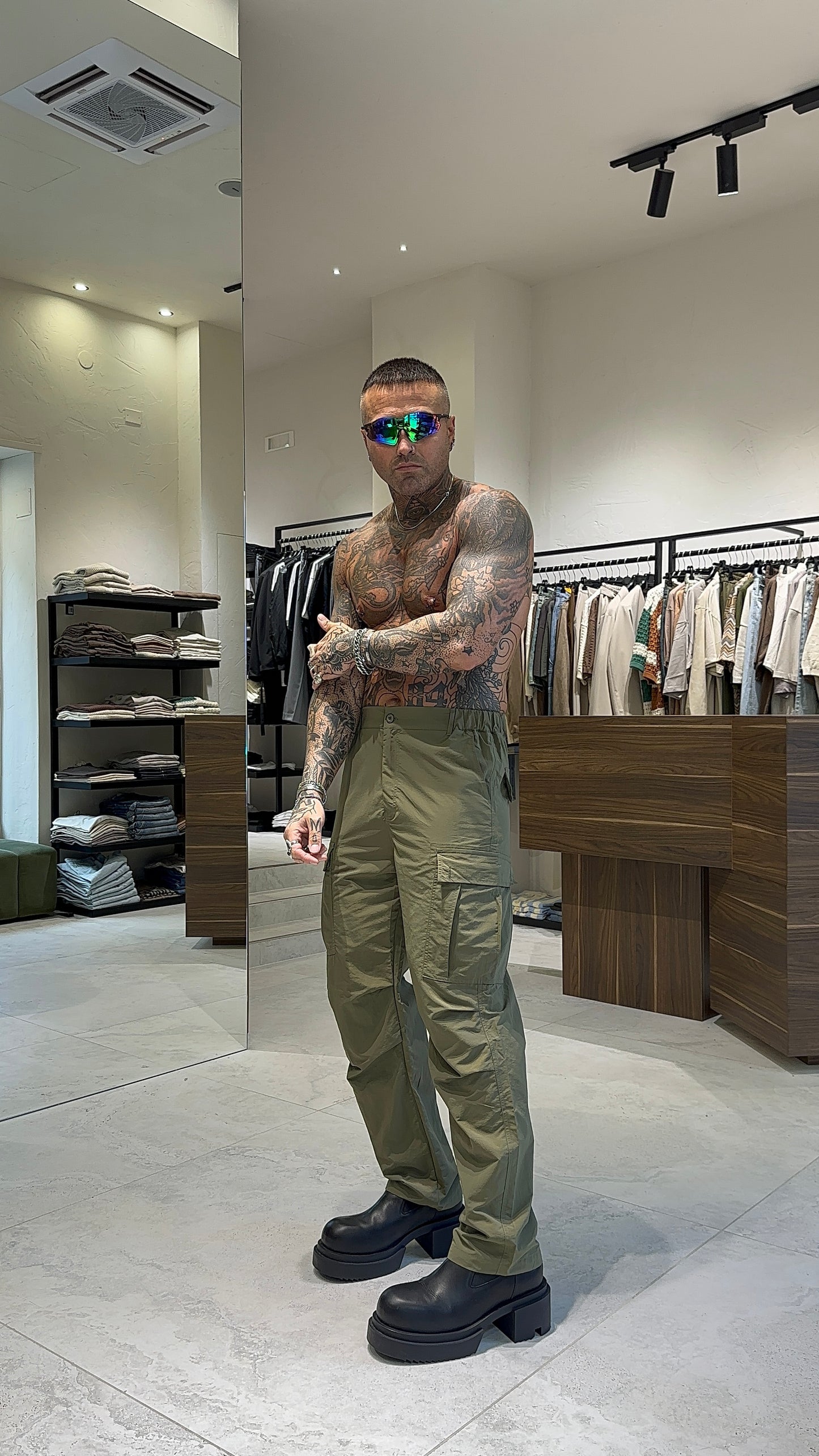 AVANTGARDE CARGO