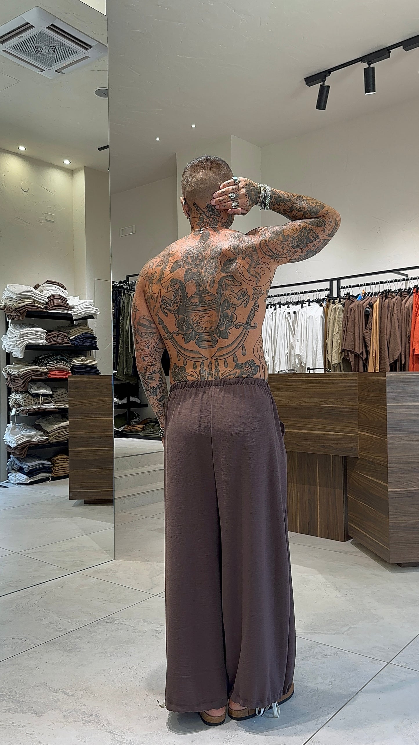 PANTALONE LACCI