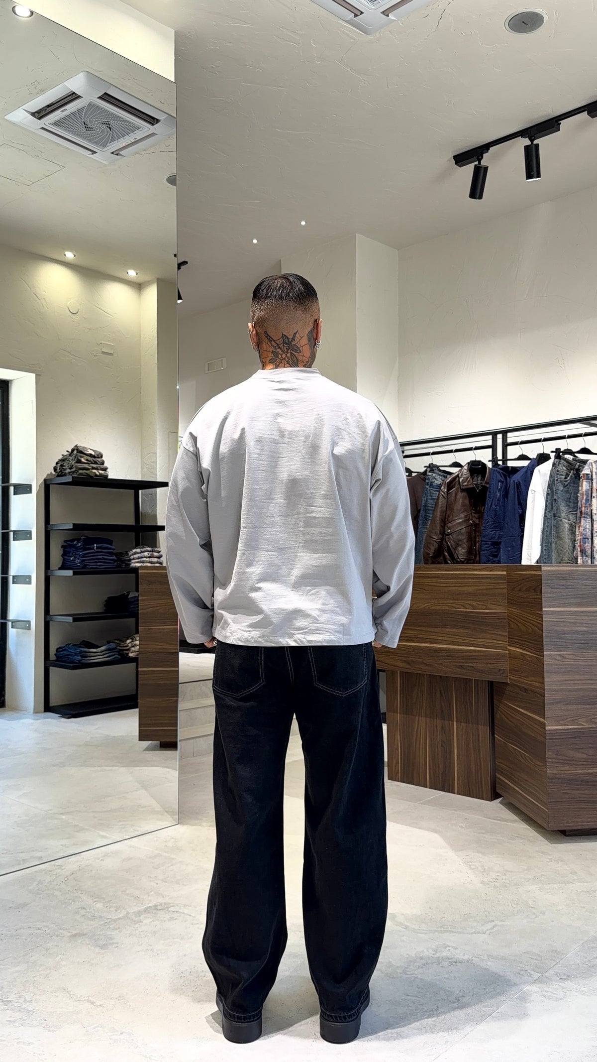 LONG SLEEVE TEE