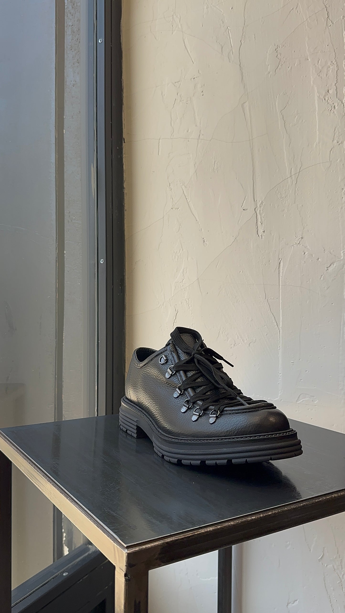 STRINGATE SHOES