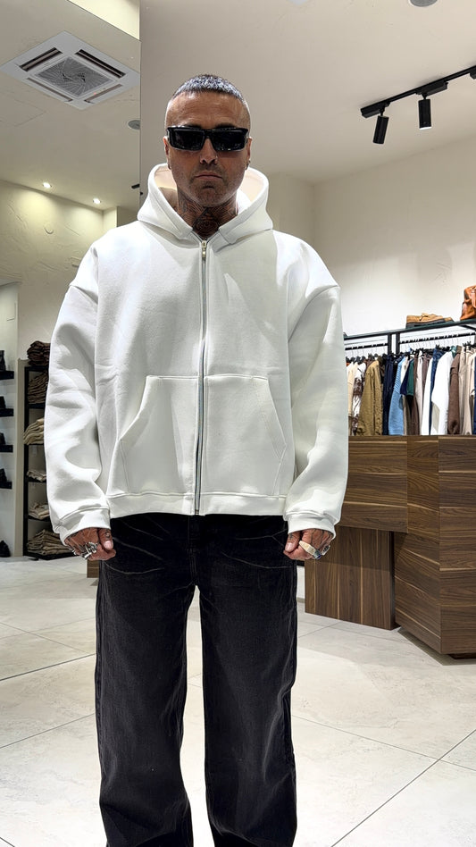 BOXY FIT HOODIE