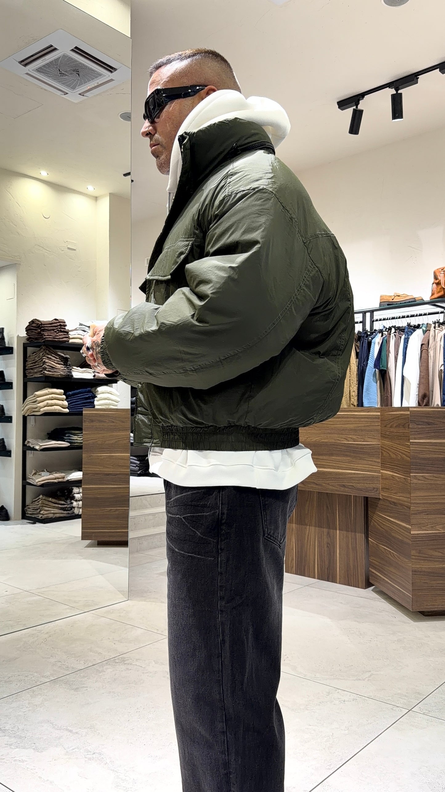 CROPPED BOMBER TECNICO
