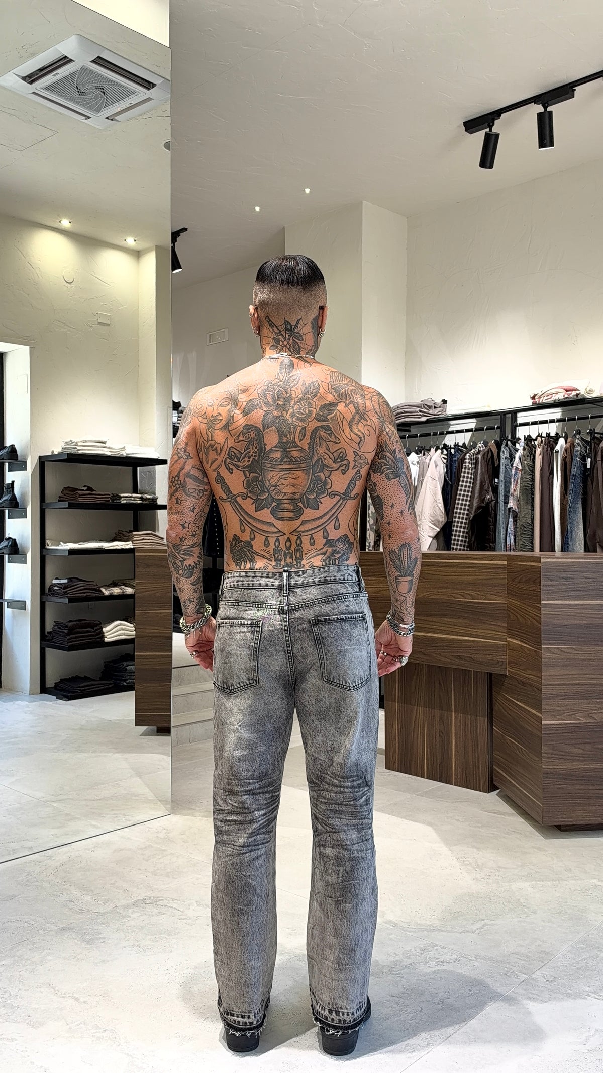 BOOTCUT SPALMATO JEANS