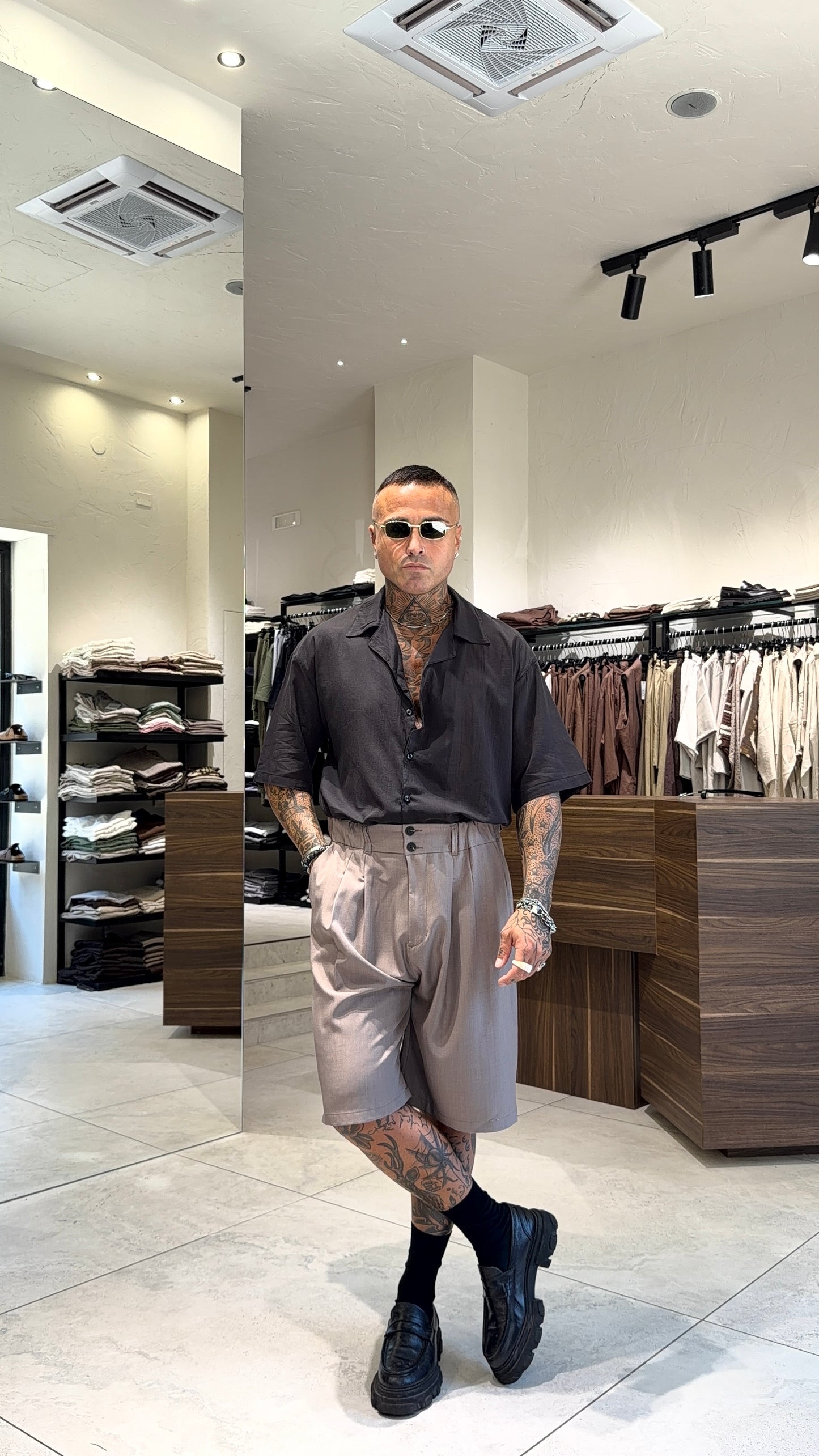 MIHARA SHORTS