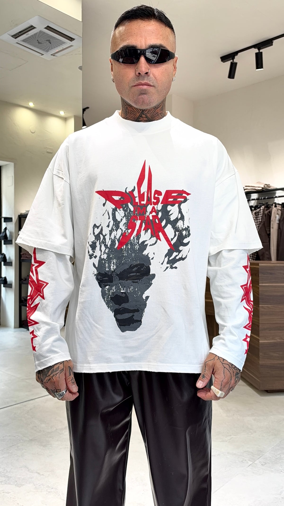 LONG SLEEVE STAR