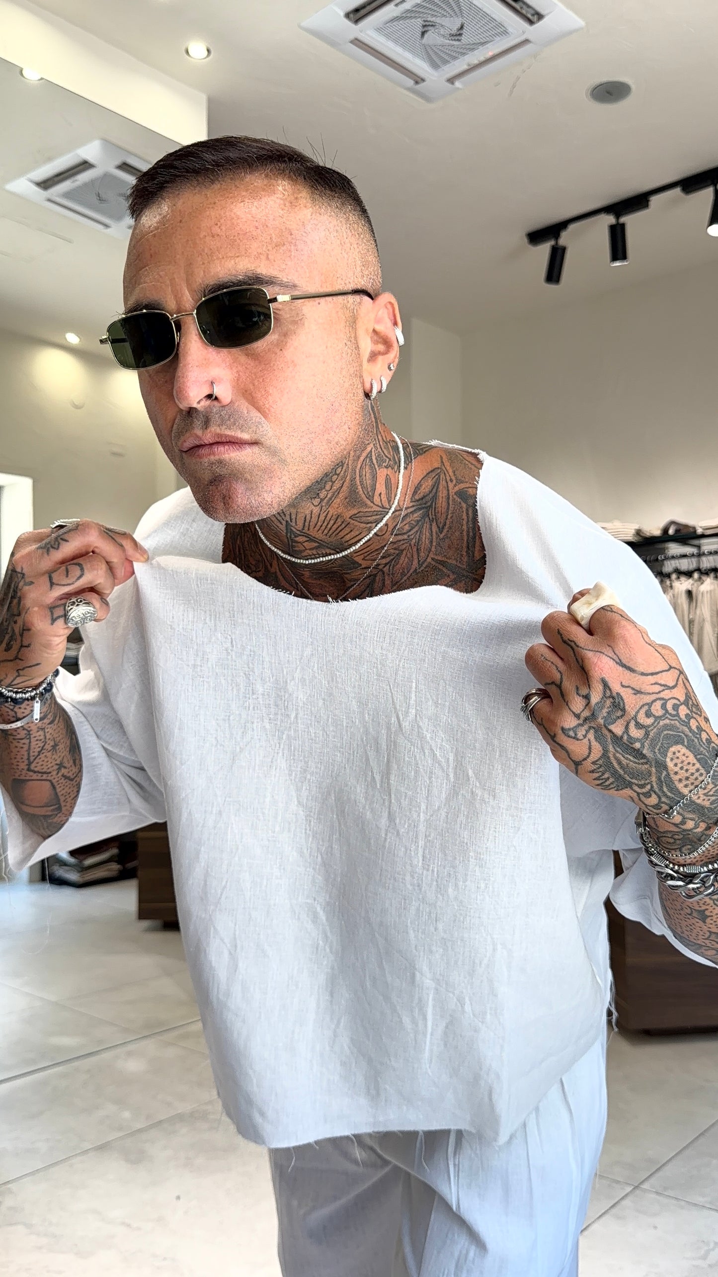 CROPPED LINEN TEE