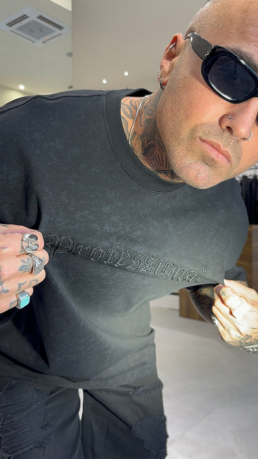 PROFESSIONAL TEE