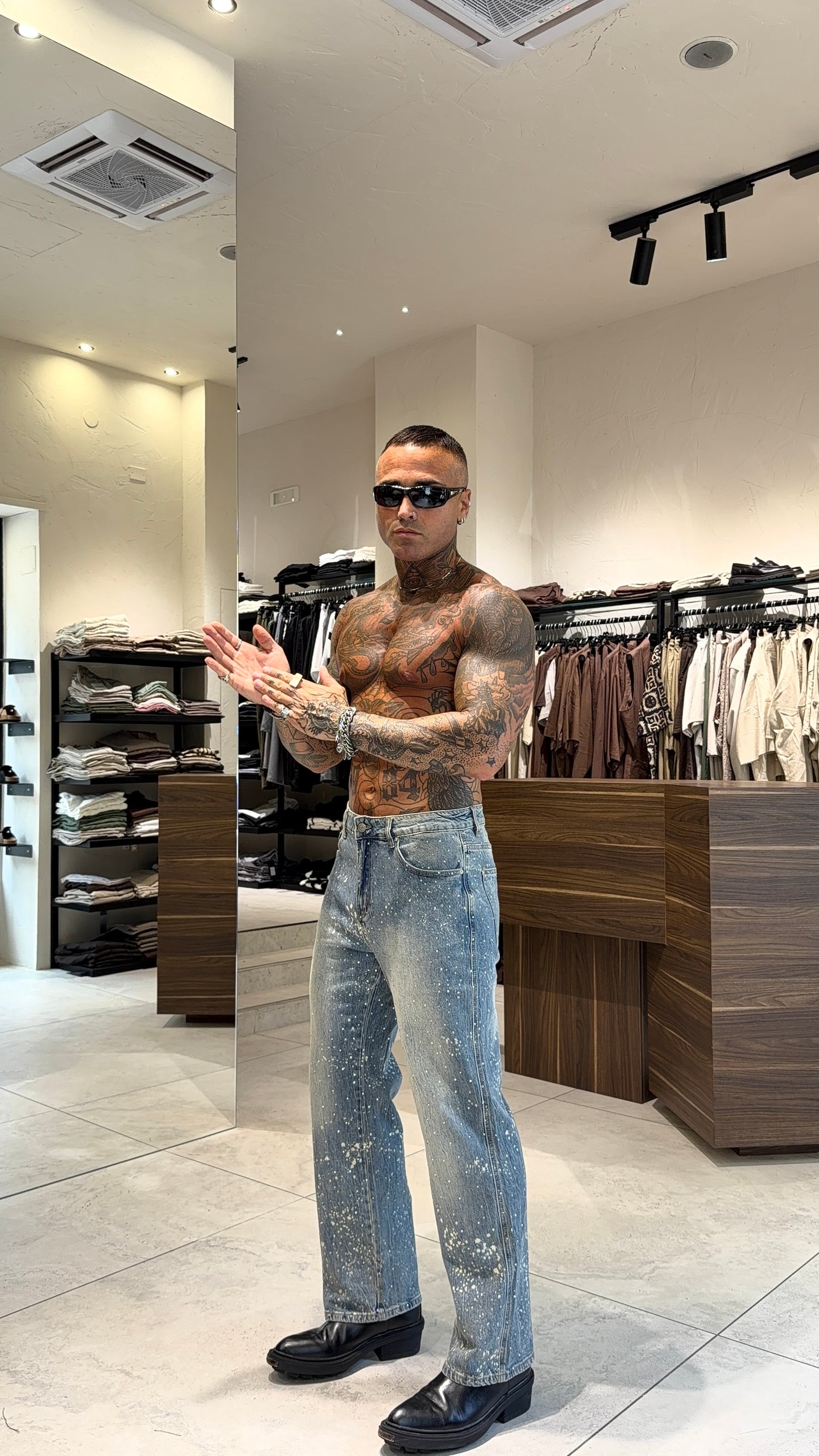 BAGGY DIAMOND JEANS