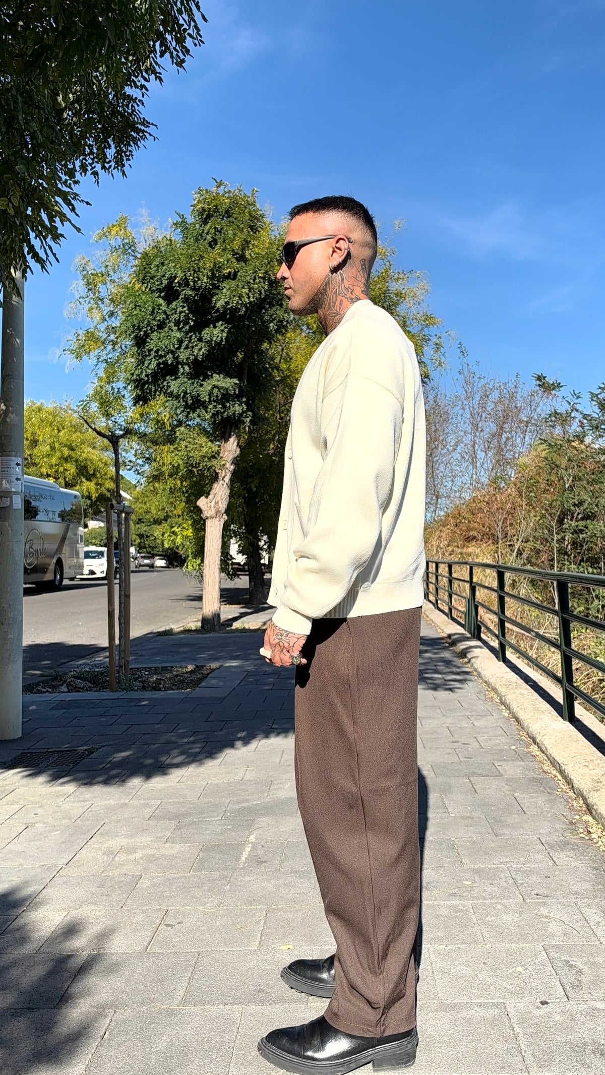 PANTALONE MORBIDO LACCIO