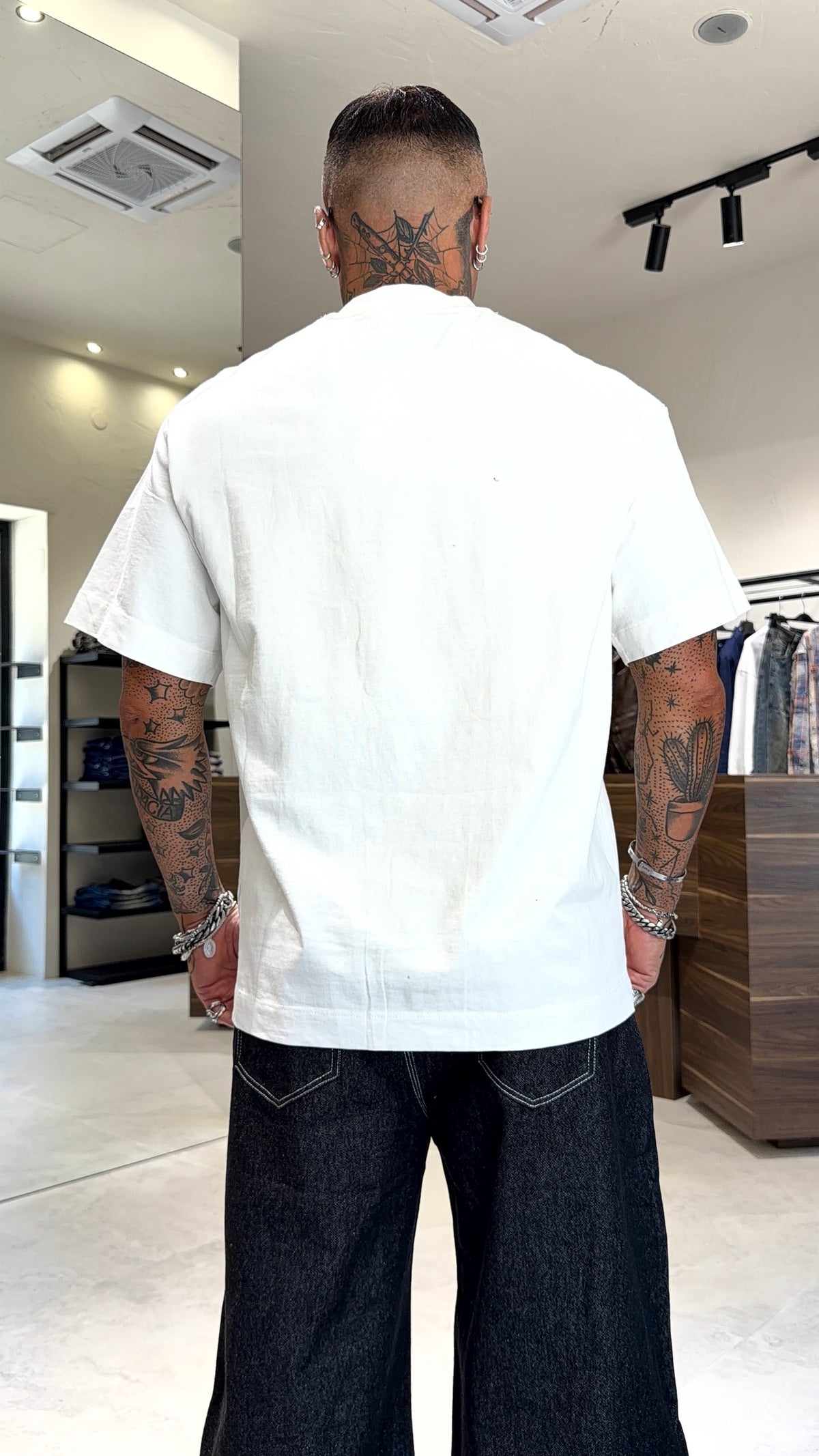 SHINING TEE