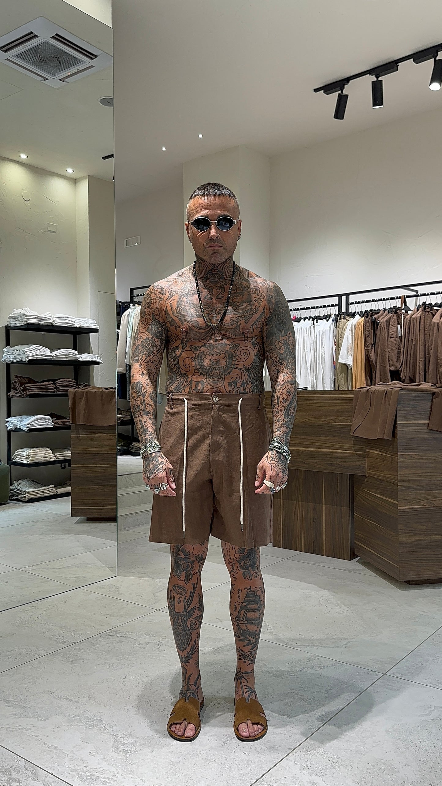 LINEN SHORTS BOTTON