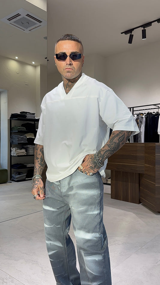 T-SHIRT SCOLLO V OVER