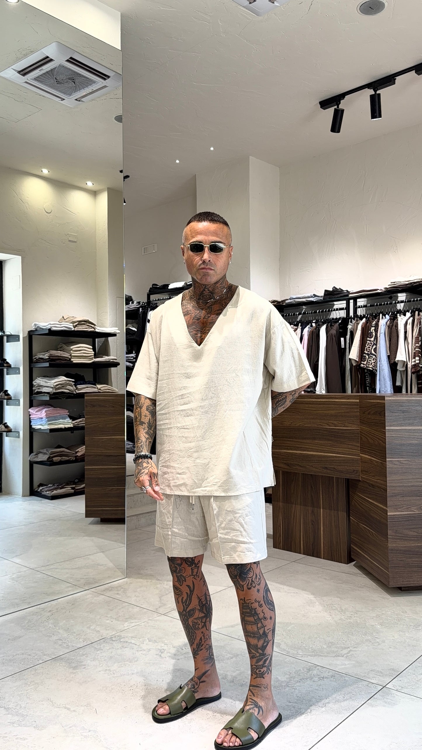 SCOLLO V LINEN TEE
