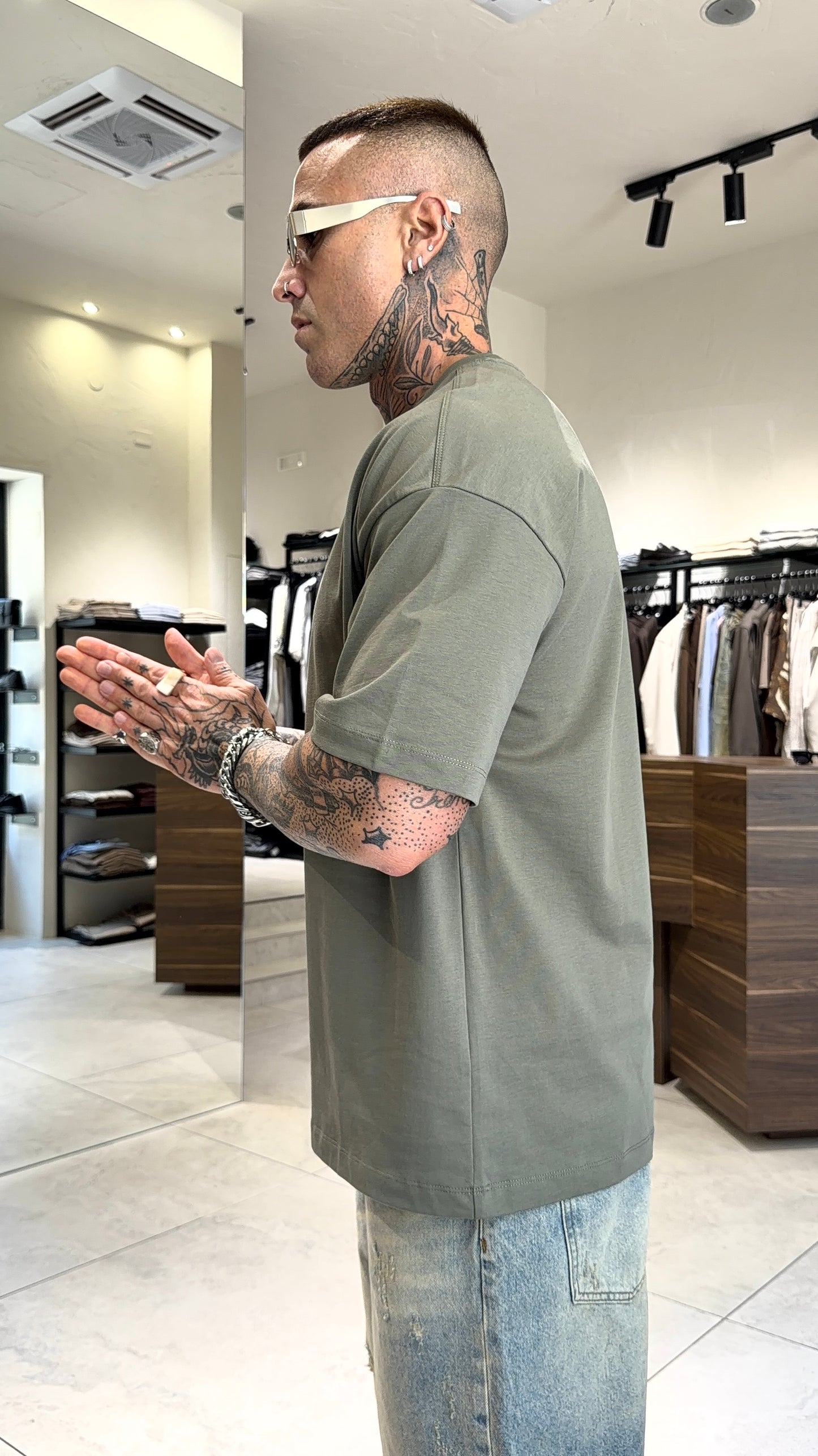 BASIC OVER TEE