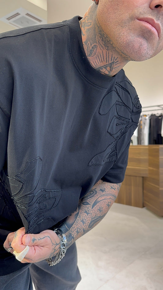 T-SHIRT RICAMO