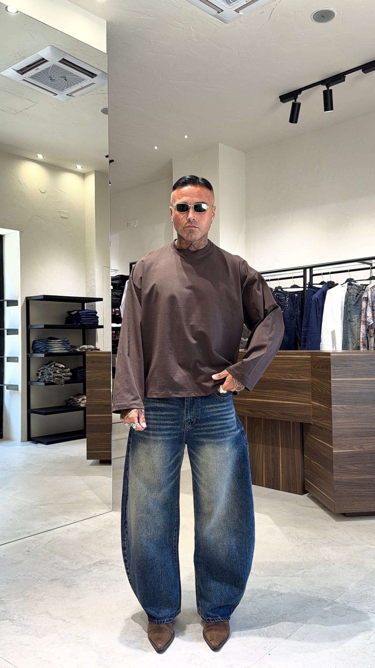 LONG SLEEVE TEE