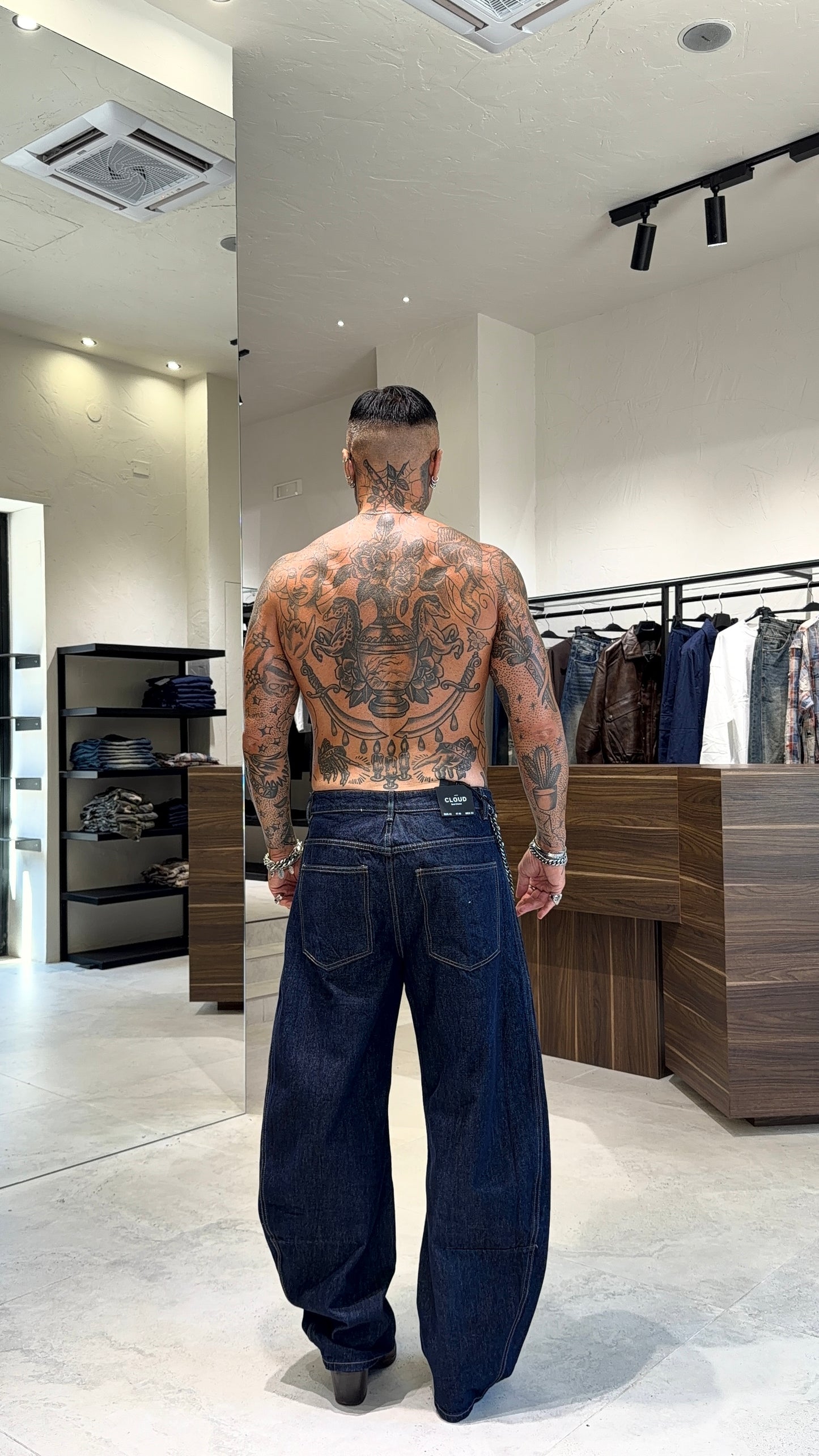 BAGGY METAL JEANS