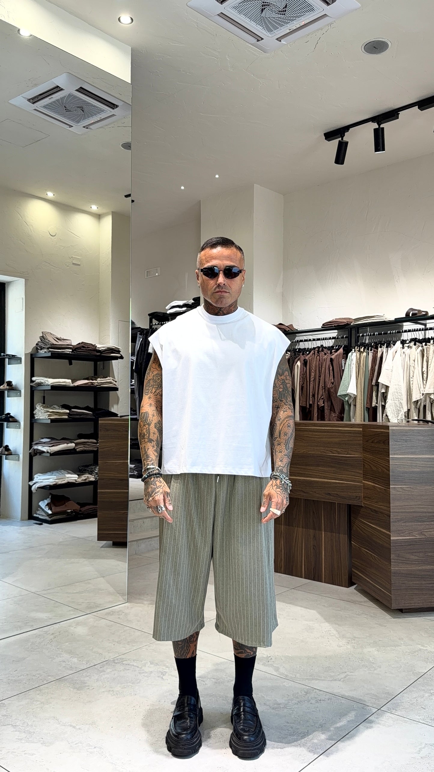 MAGNUM SHORTS