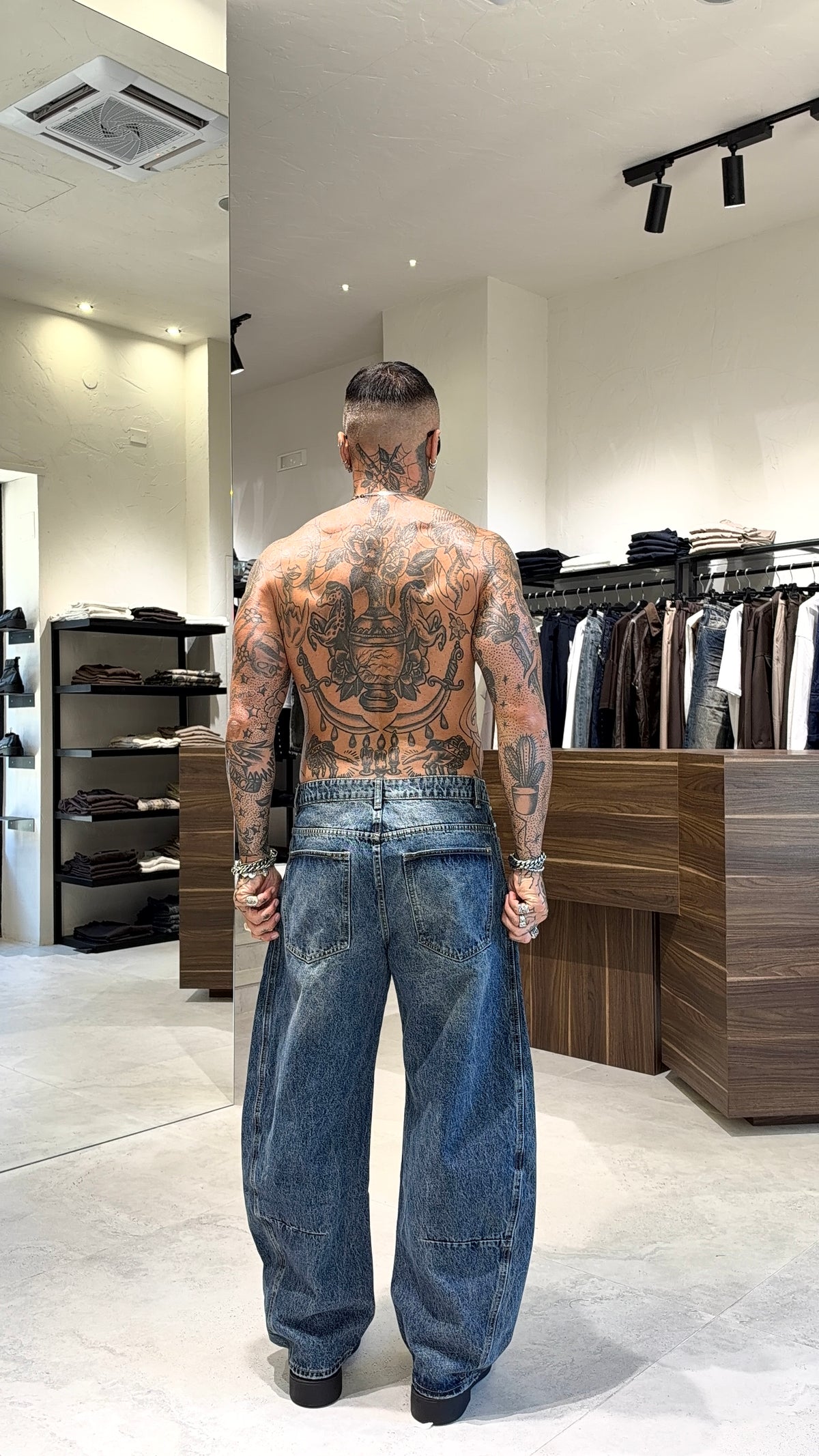BAGGY METAL JEANS