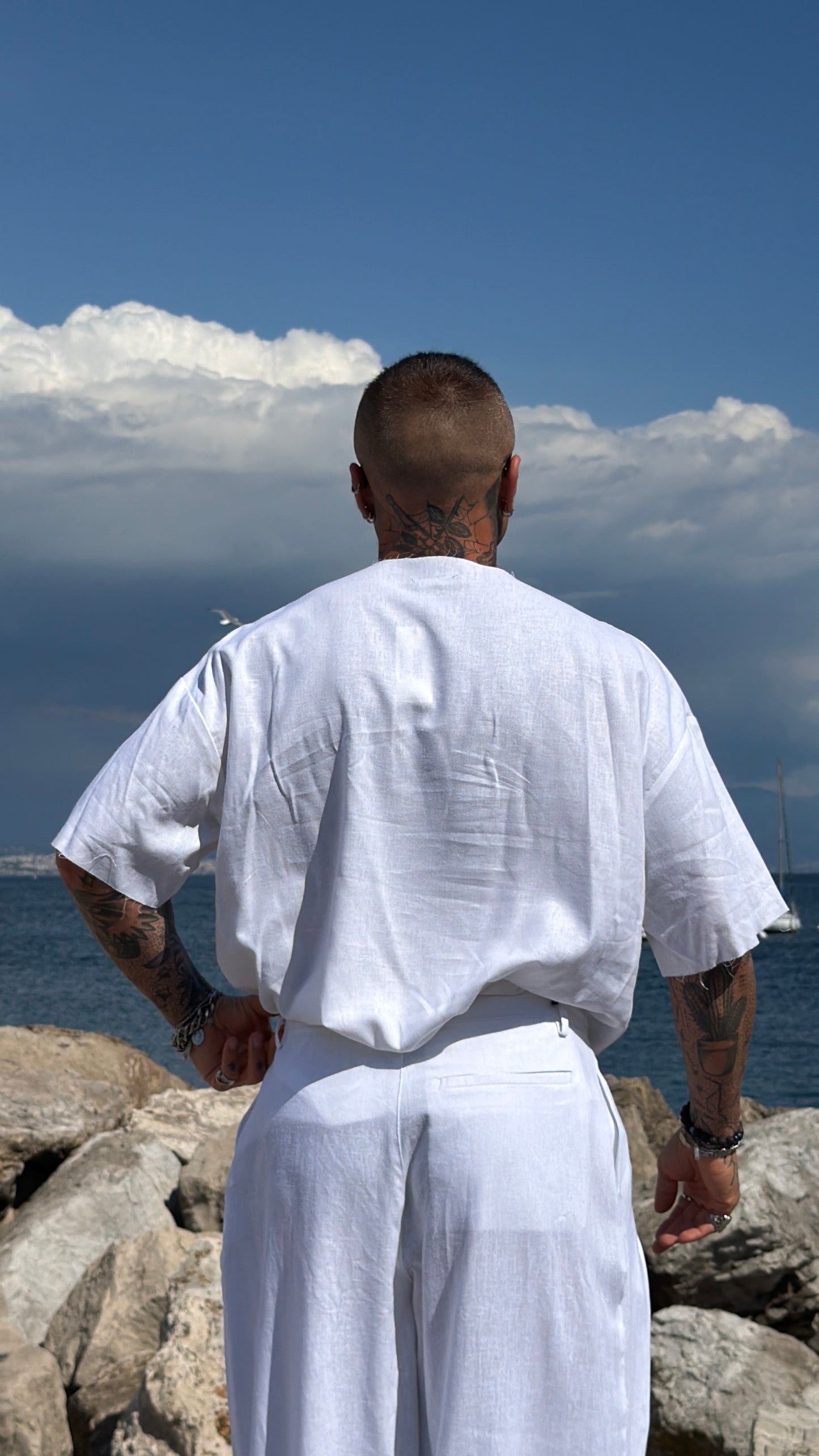 GIRO LINEN TEE