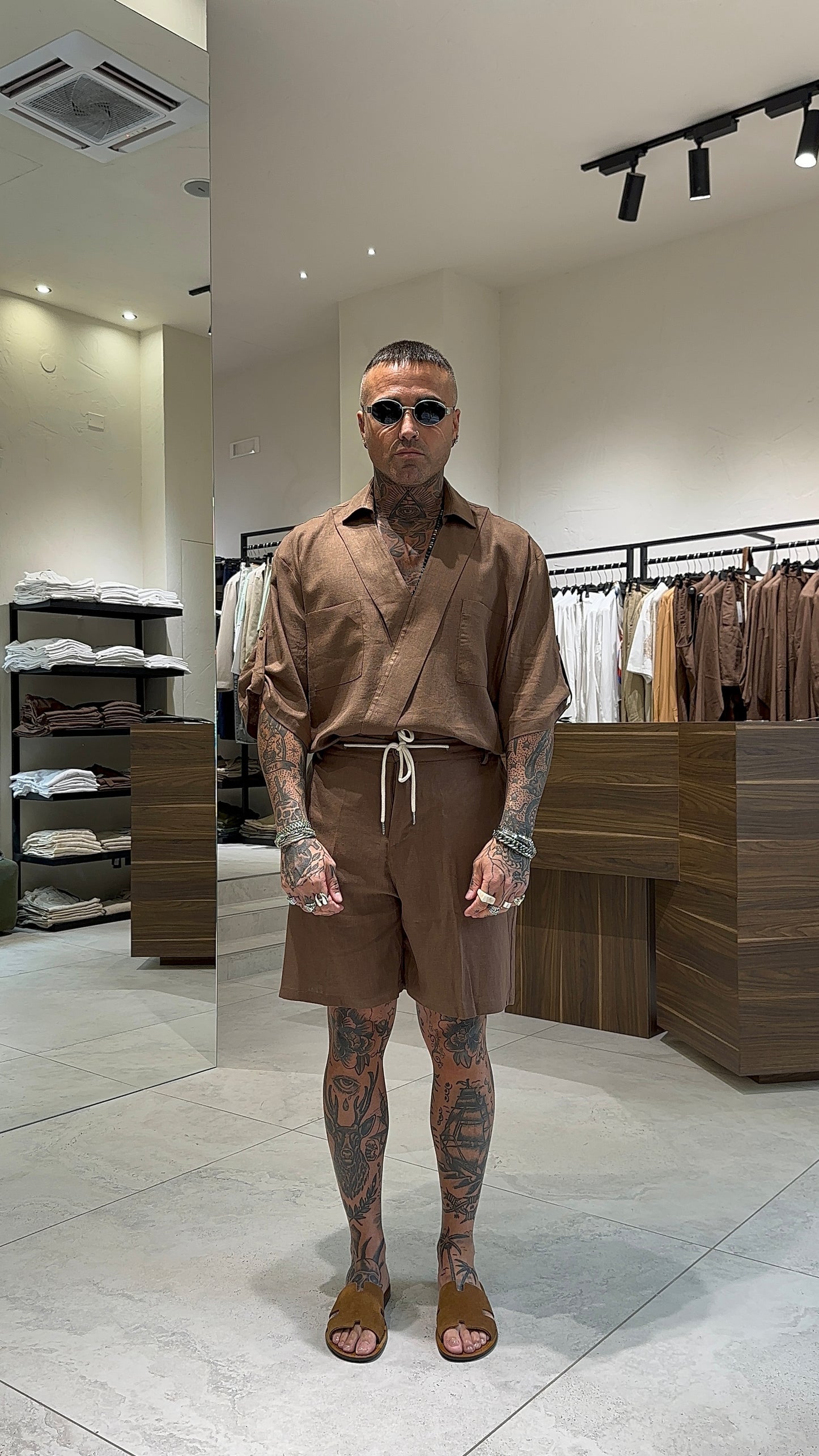 LINEN SHORTS BOTTON