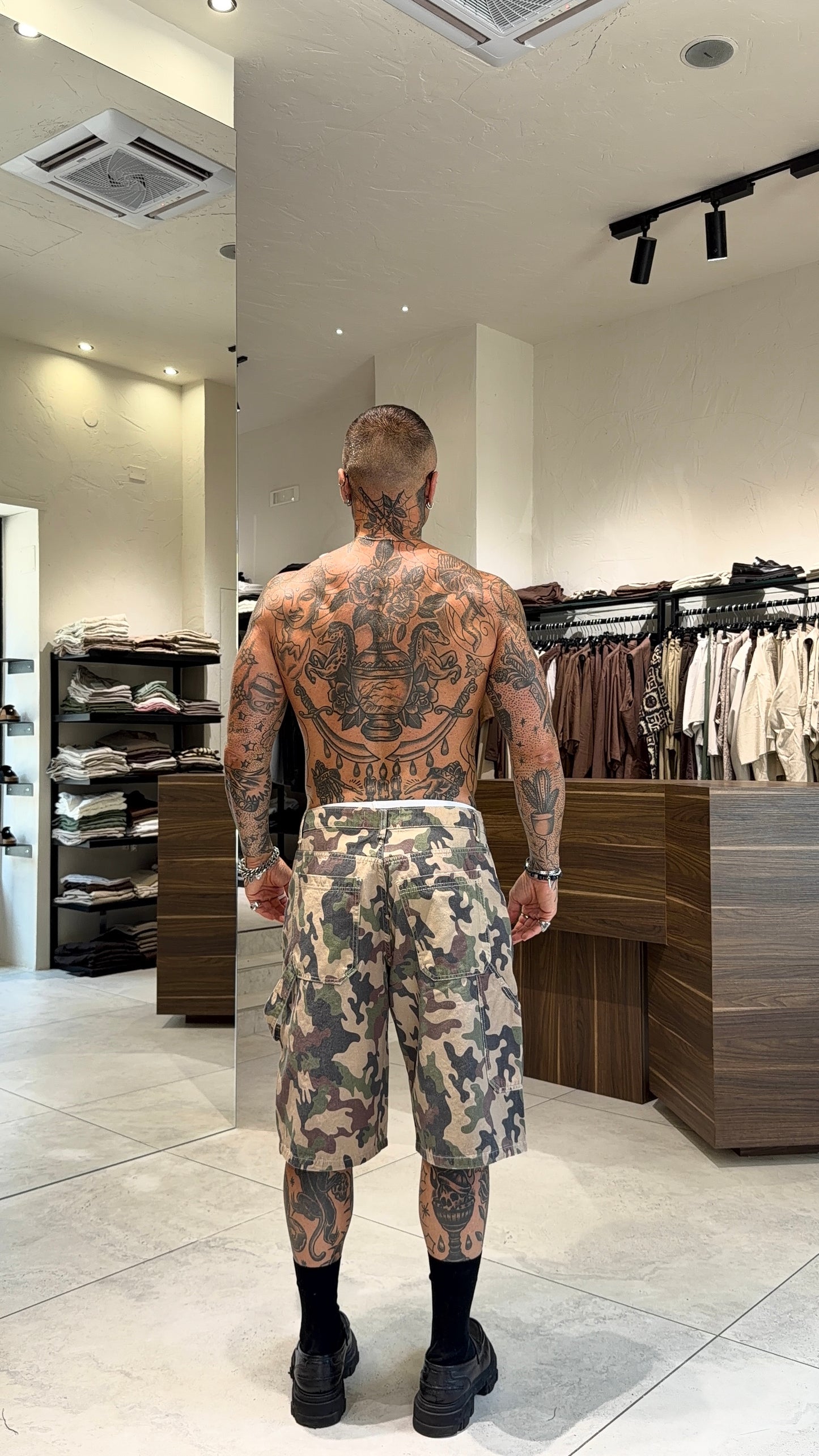 CAMOUFLAGE SHORTS