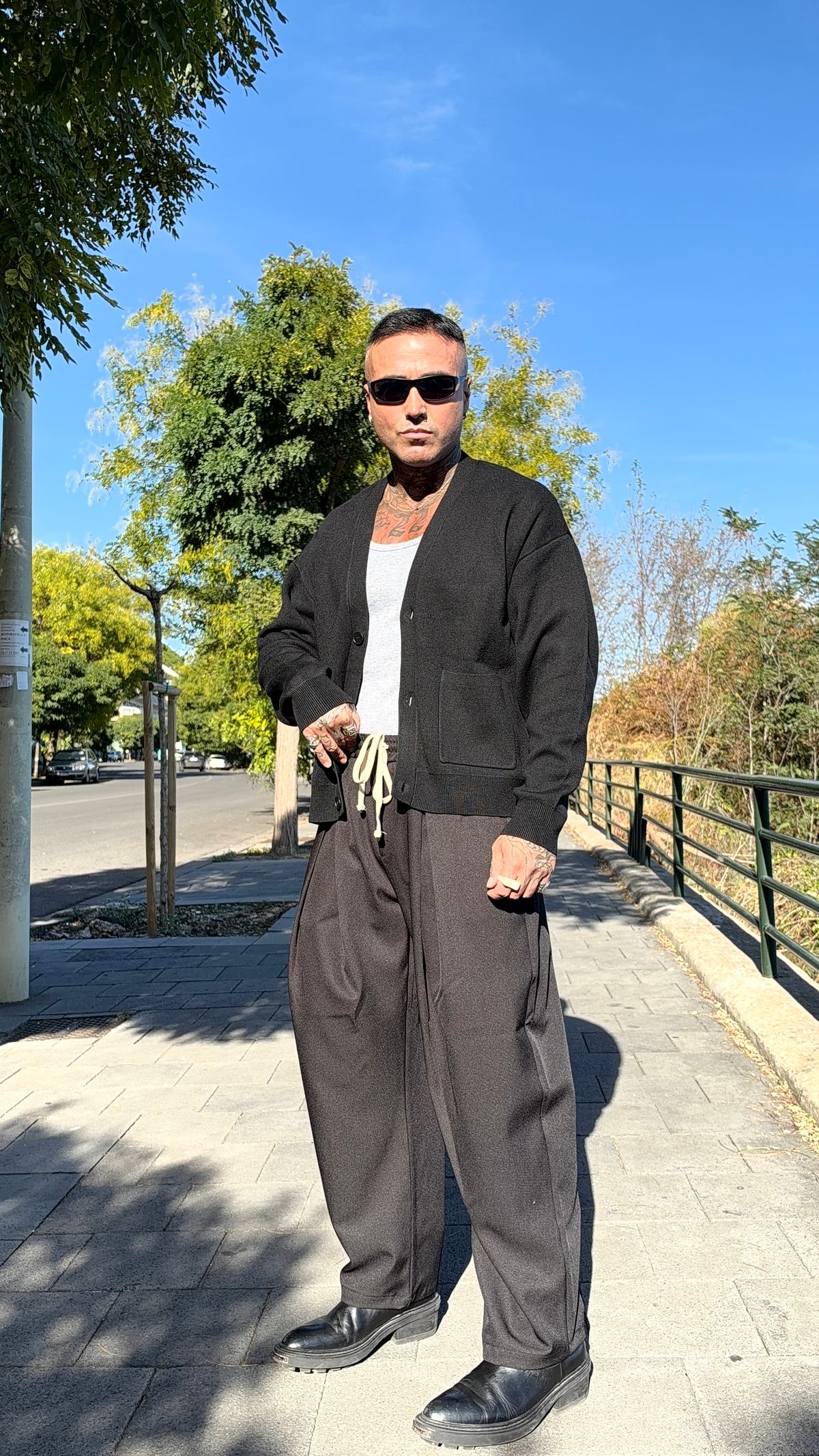 PANTALONE MORBIDO LACCIO
