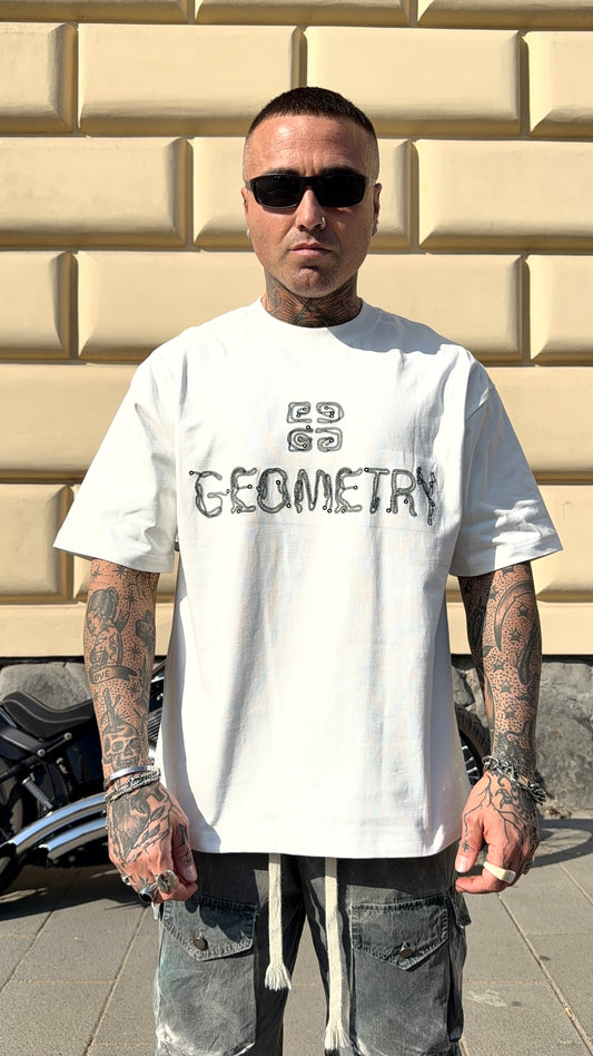 GEOMETRY TEE