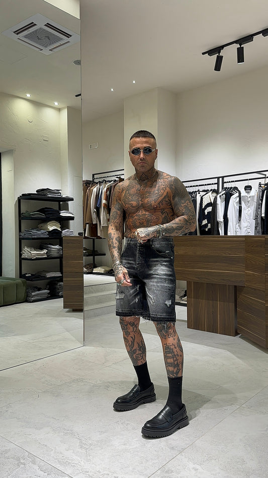 AVANTGARDE SHORTS 01