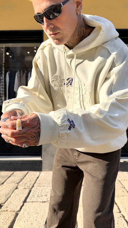 HOODED LOS ANGELS